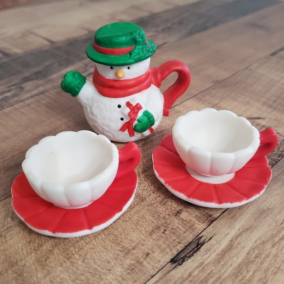 Vintage R.O.C mini snowman ceramic tea set teapot cups saucers holiday Christmas - Picture 3 of 16